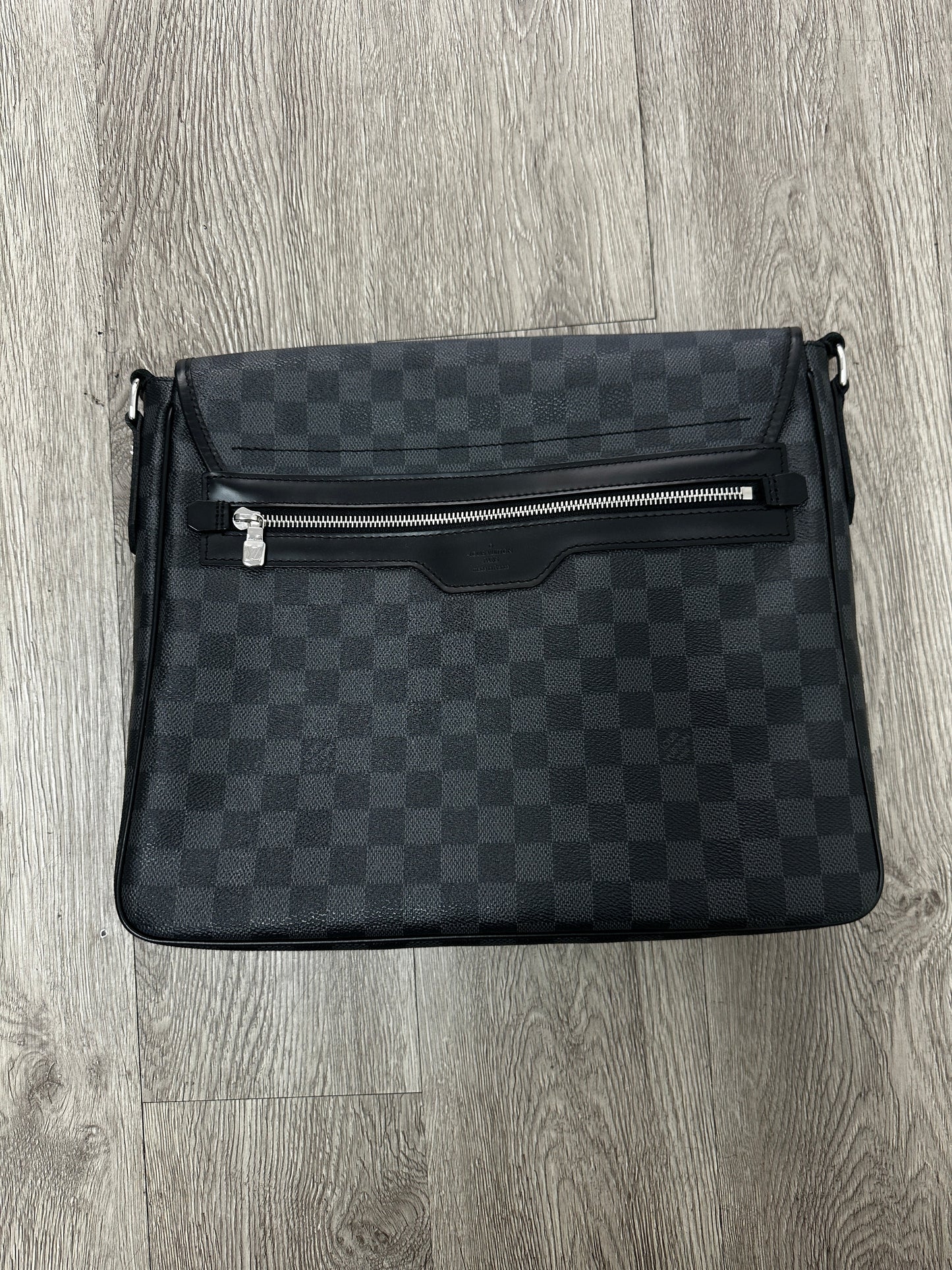 LV Black Damier Messenger Bag