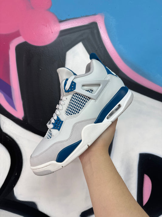 Nike Jordan 4 Military Blue Sneakers
