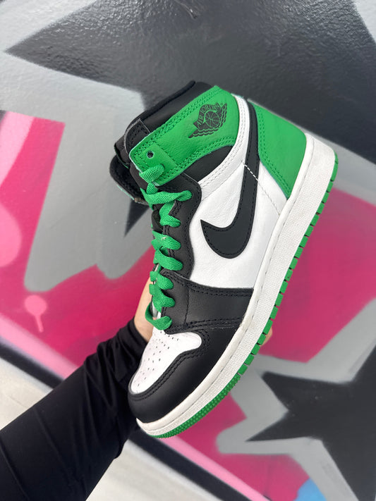 Nike Jordan 1 Lucky Green Sneakers